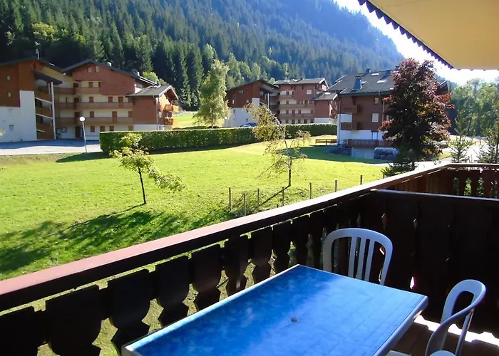 Apartamento Cosy 2 Pièces, Balcon Et Parking, - Fr-1-198-113